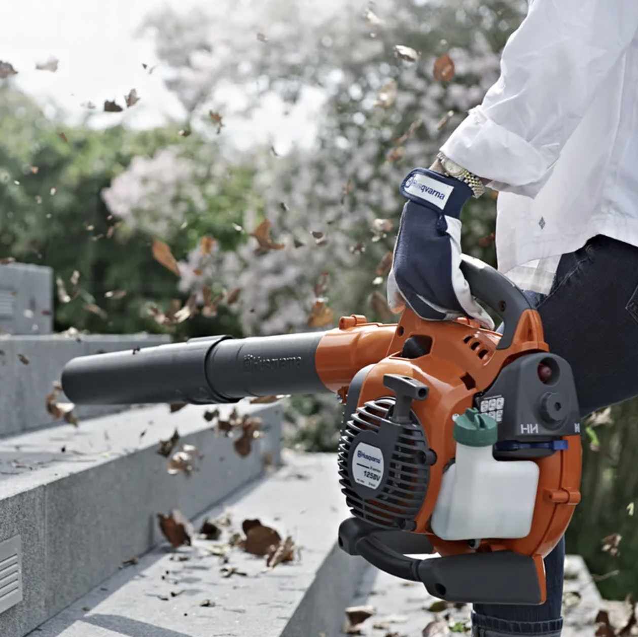 Souffleurs de feuilles STIHL Husqvarna — Sermot Angers